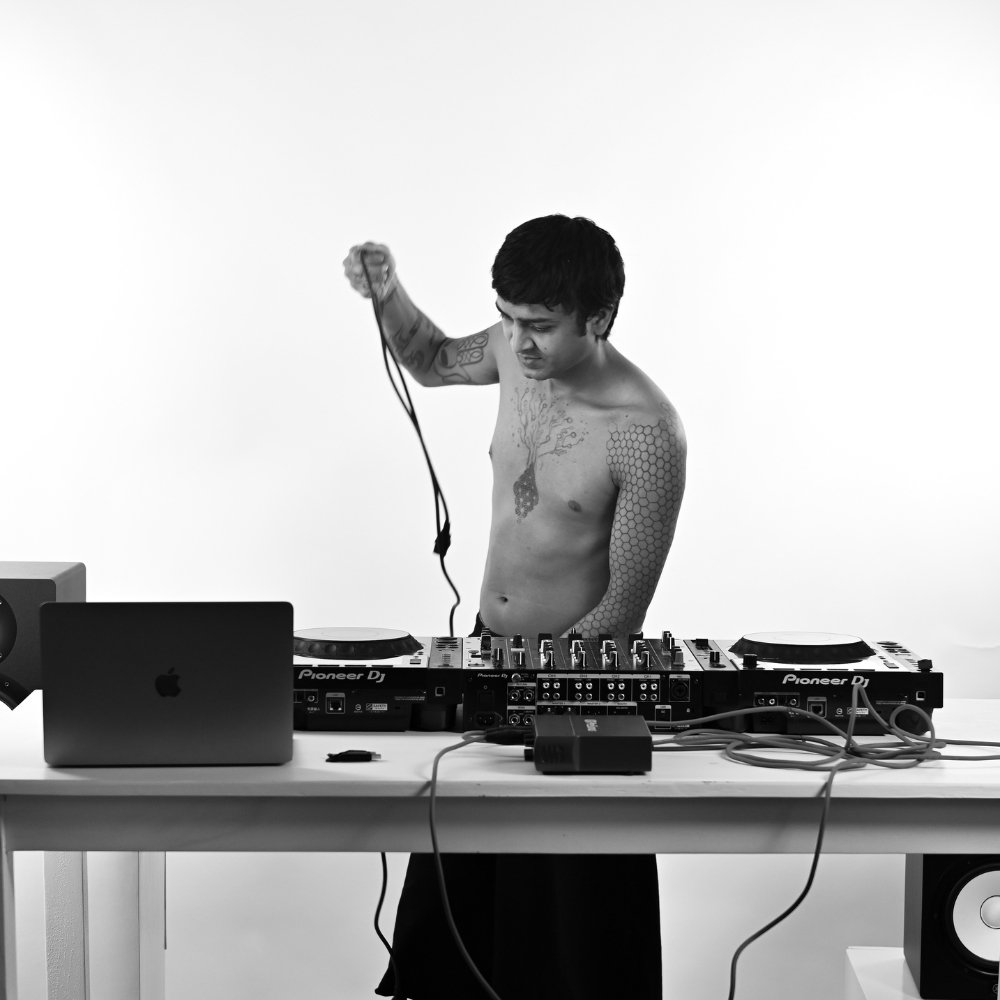 Avnavion (Abhinav Anand)